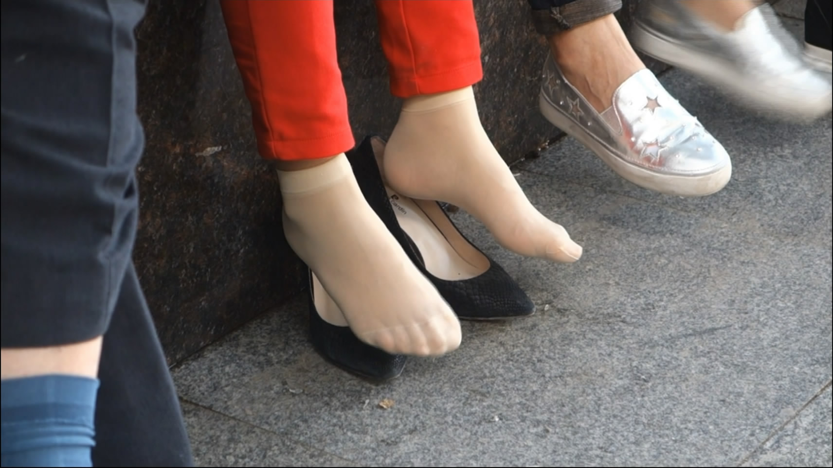 streetsnapnylon[00 00 09][20181205 213201 0]